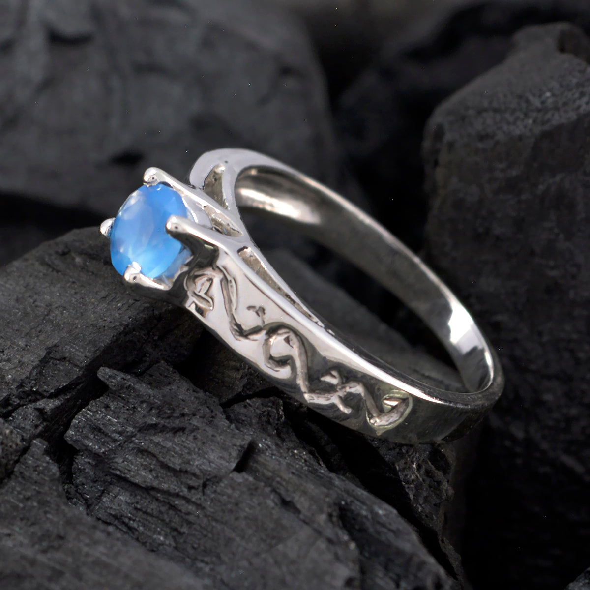 Blue Chalcedony Solitaire American Sterling Silver Blue Gemstones Dainty Abstract Ring Jewellery