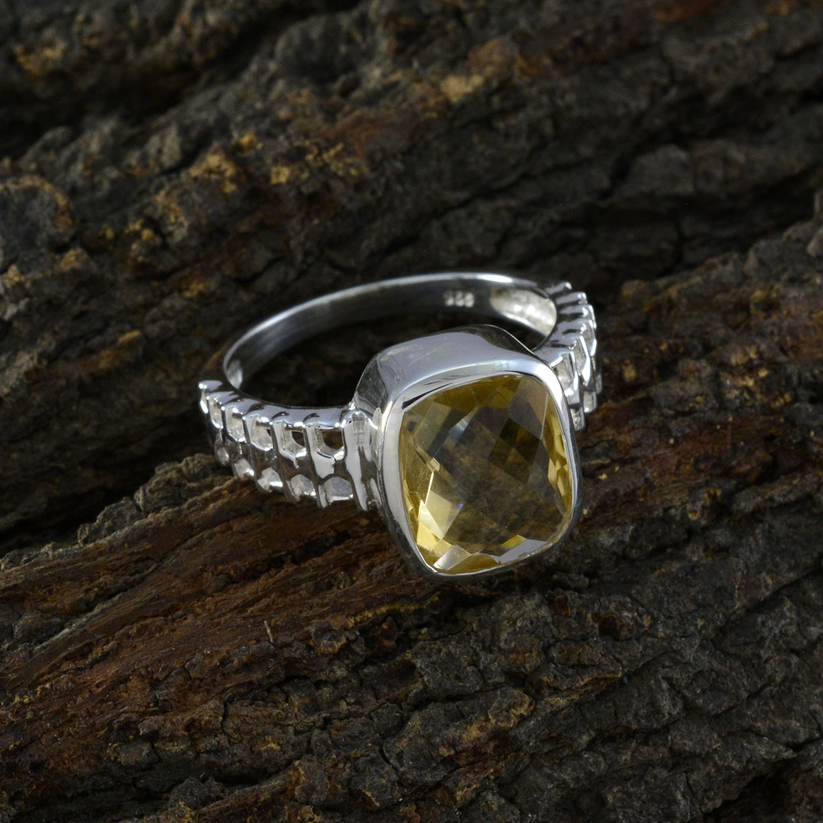 Citrine Solitaire French Sterling Silver Yellow Gemstones Mid weight Trendy Ring Jewellery