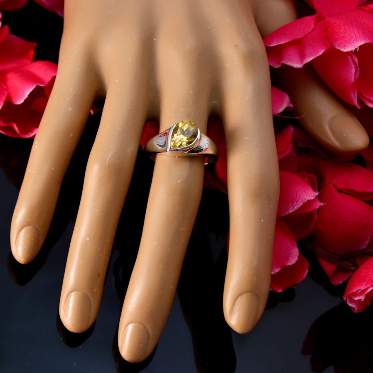 Citrine Solitaire African 92.5 Silver Yellow Gemstones Featherlight Glamorous Ring Jewellery