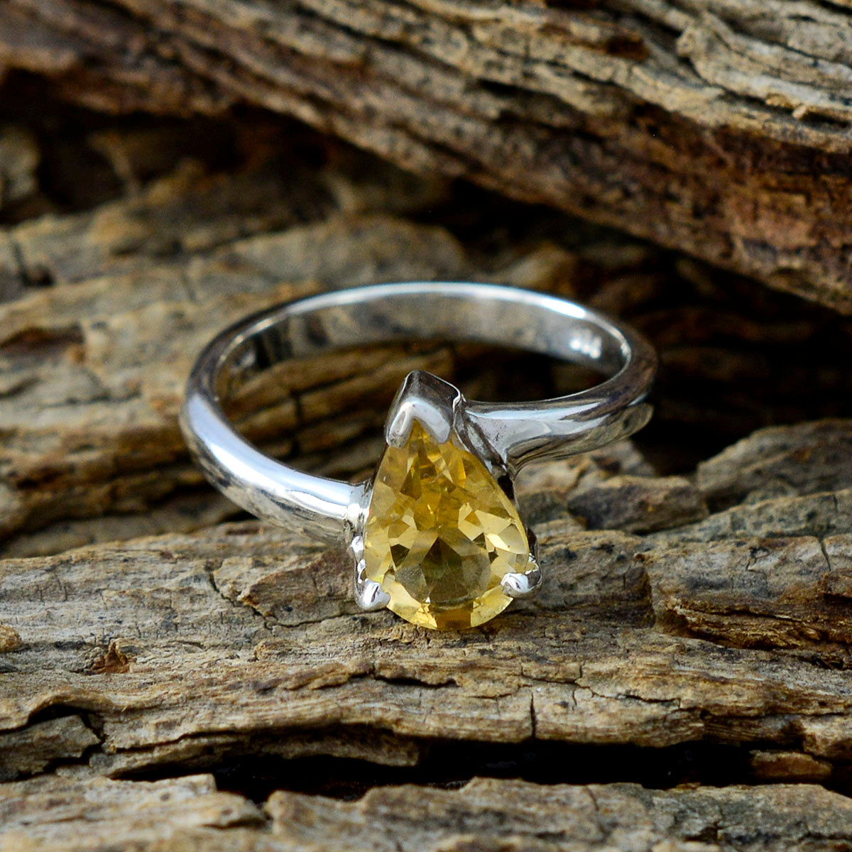 Citrine Solitaire Japanese 925 Silver Yellow Gemstones Delicate Sophisticated Ring Jewellery