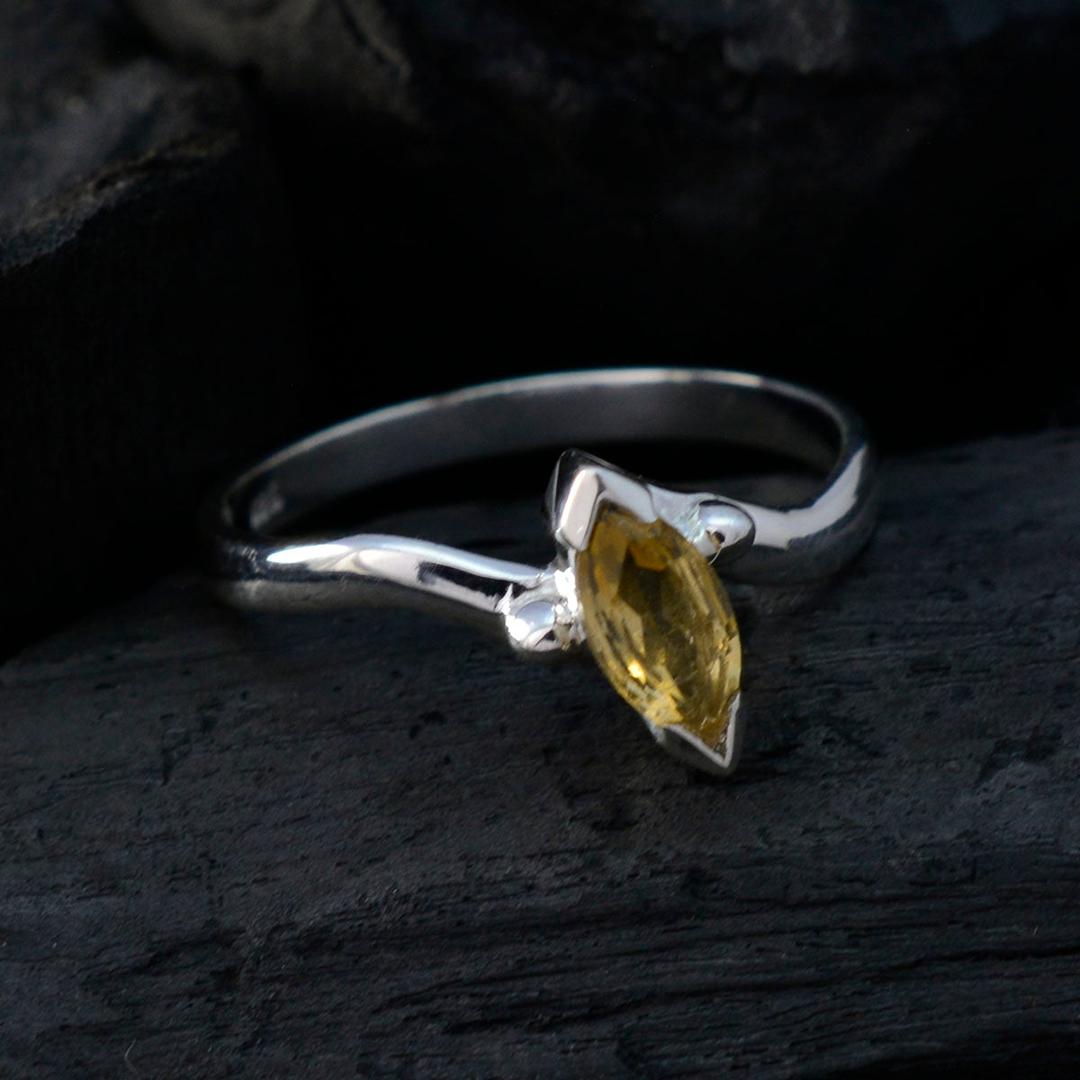 Citrine Solitaire Japanese 925 Sterling Silver Yellow Gems Delicate Modern Ring Jewellery