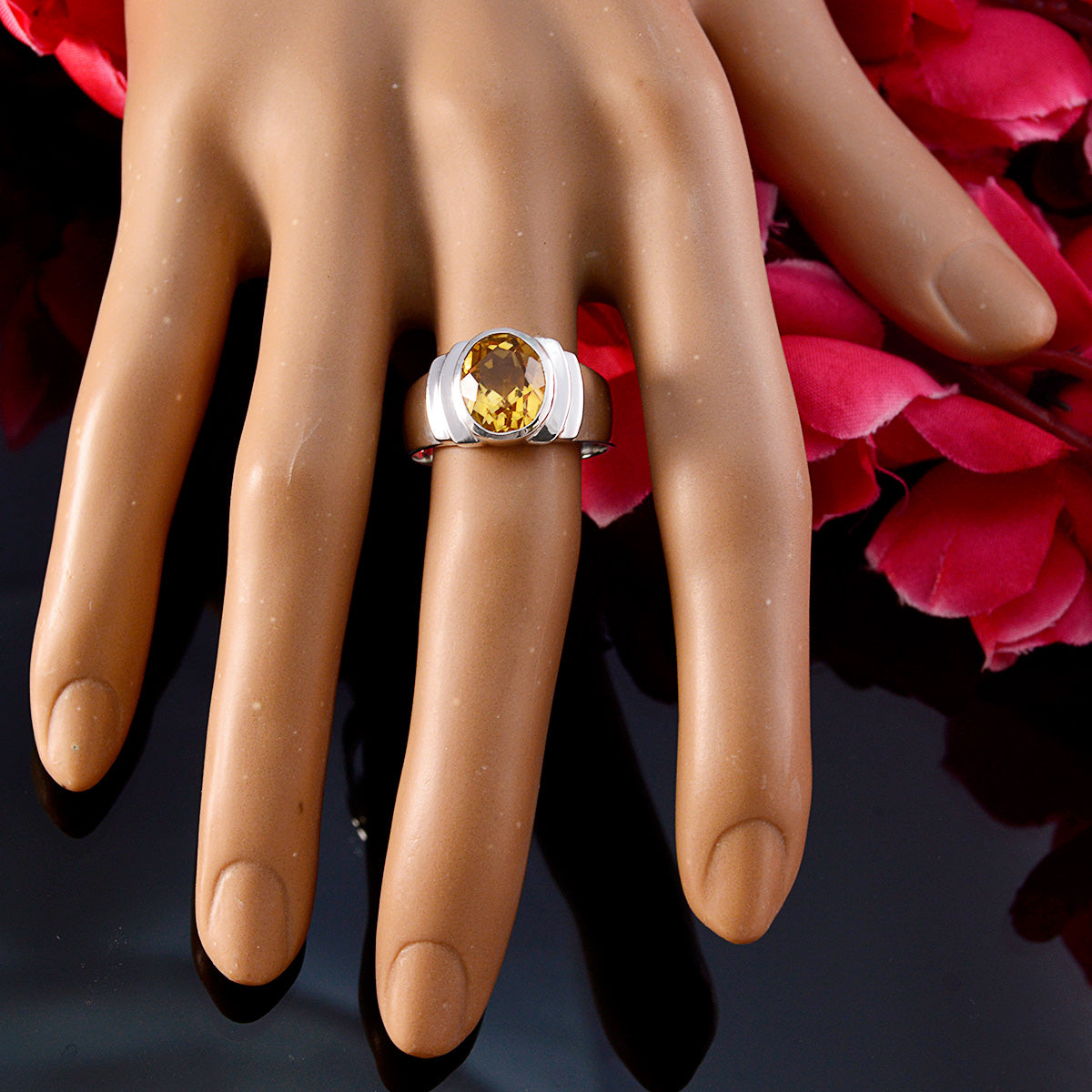Citrine Solitaire Indian Sterling Silver Yellow Gemstone Eye catching Engagement Ring Jewelry