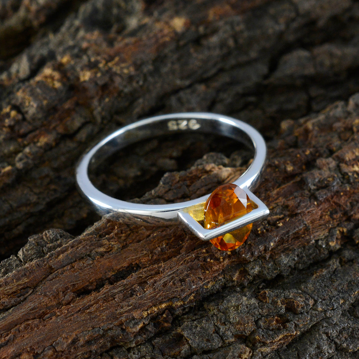 Citrine Solitaire Korean Silver Yellow Gemstone Delicate Glamorous Ring Jewelry