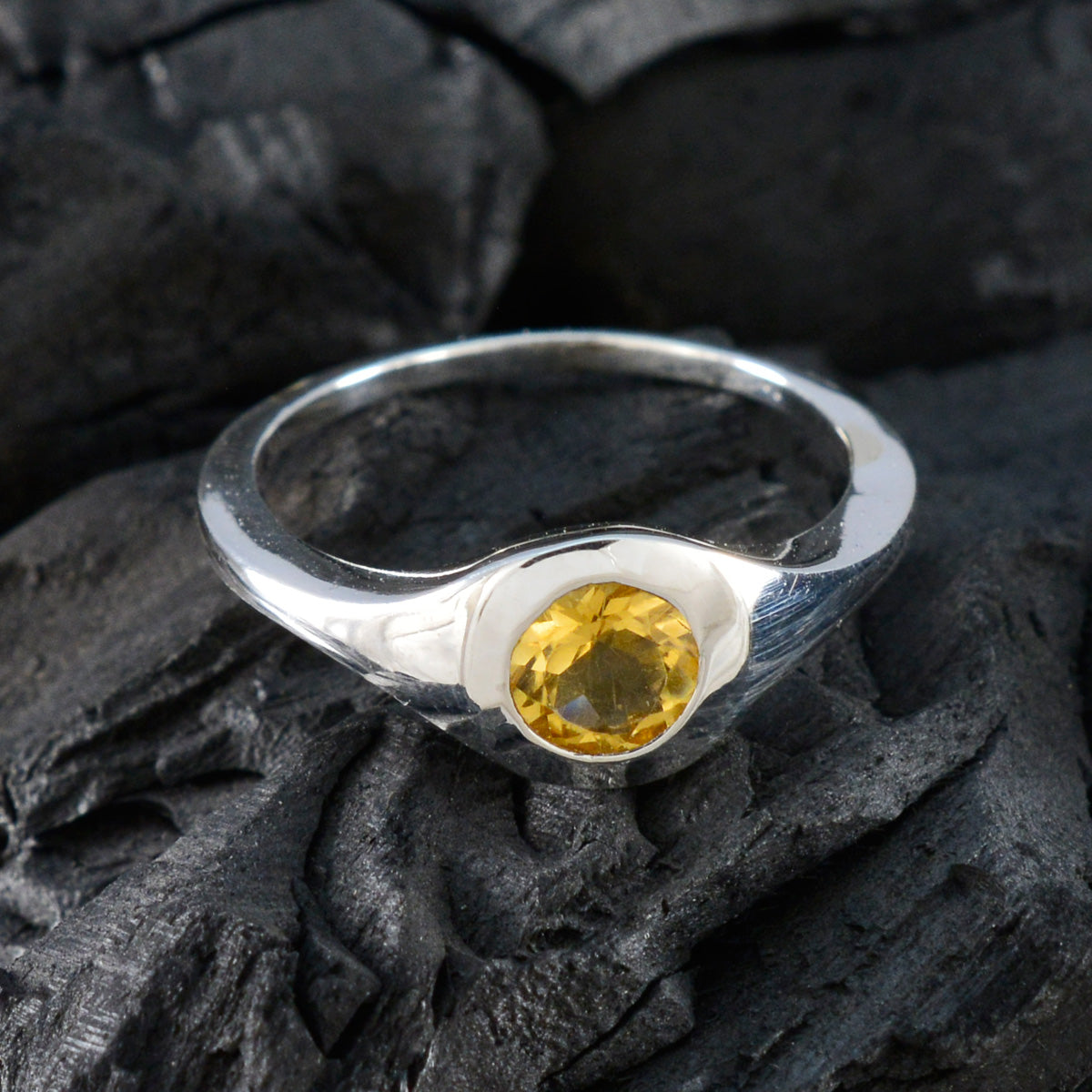 Citrine Solitaire Russian 92.5 Silver Yellow Gems Featherlight Luxurious Ring Jewellery