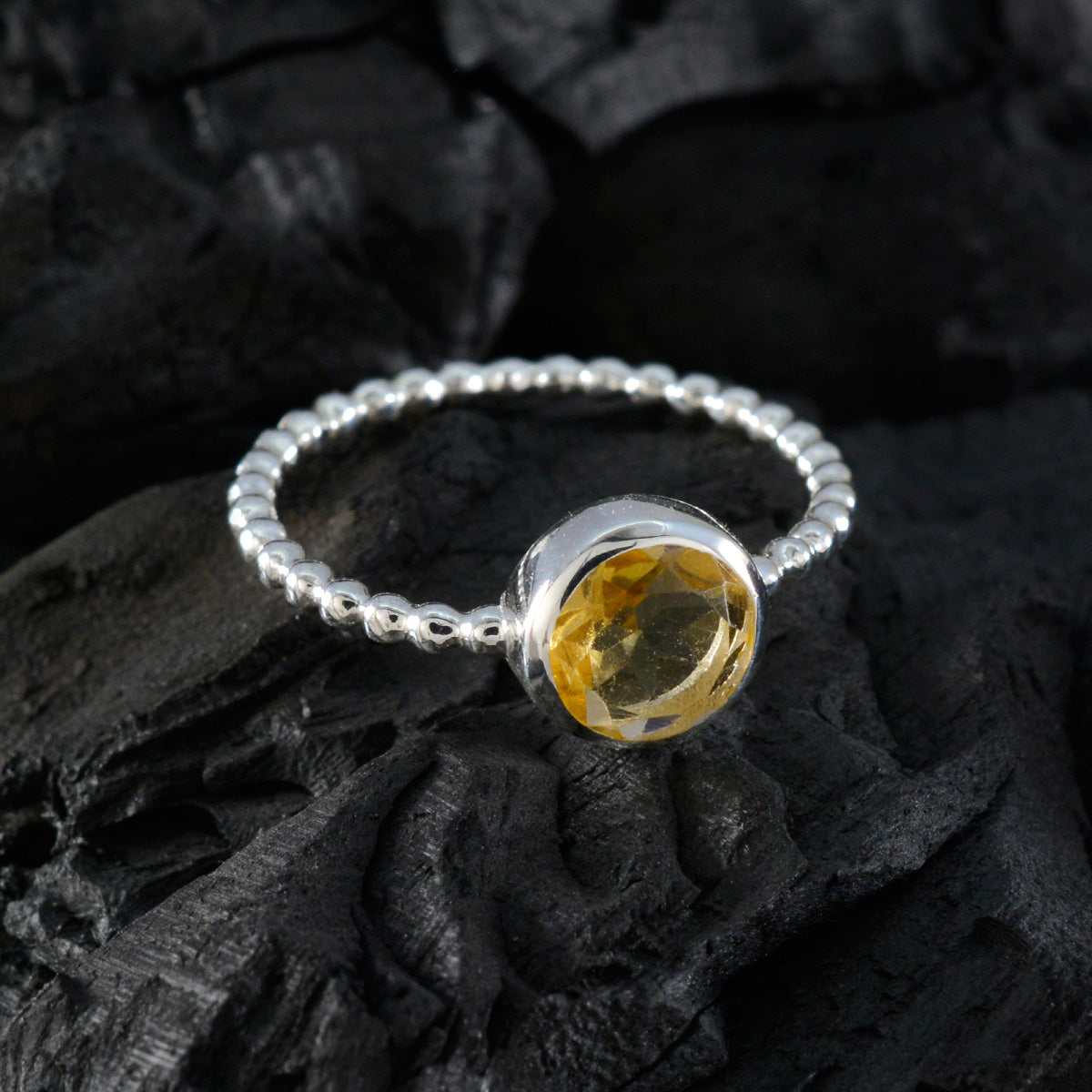Citrine Solitaire Japanese Silver Yellow Gemstones Delicate Twist Ring Jewellery