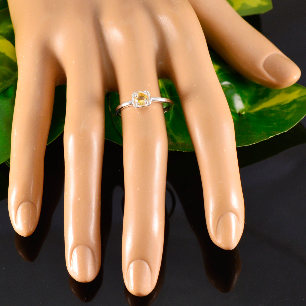 Citrine Solitaire Korean 925 Sterling Silver Yellow Gemstone Delicate Luxurious Ring Jewelry