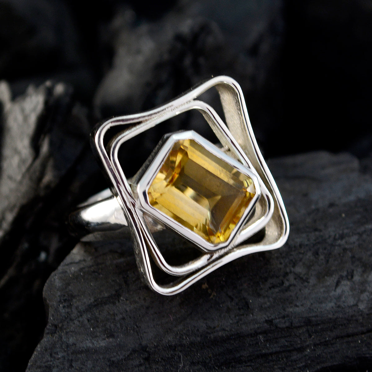 Citrine Solitaire Egyptian 925 Sterling Silver Yellow Gemstones Mid weight Signet Ring Jewellery