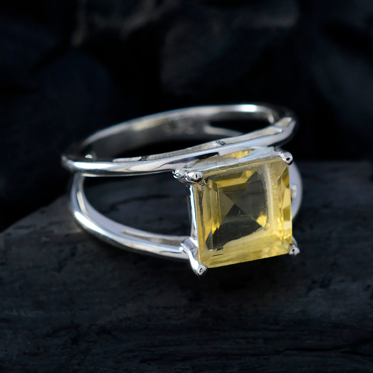 Citrine Solitaire Moroccan 925 Sterling Silver Yellow Gemstone Tiny Sophisticated Ring Jewellery