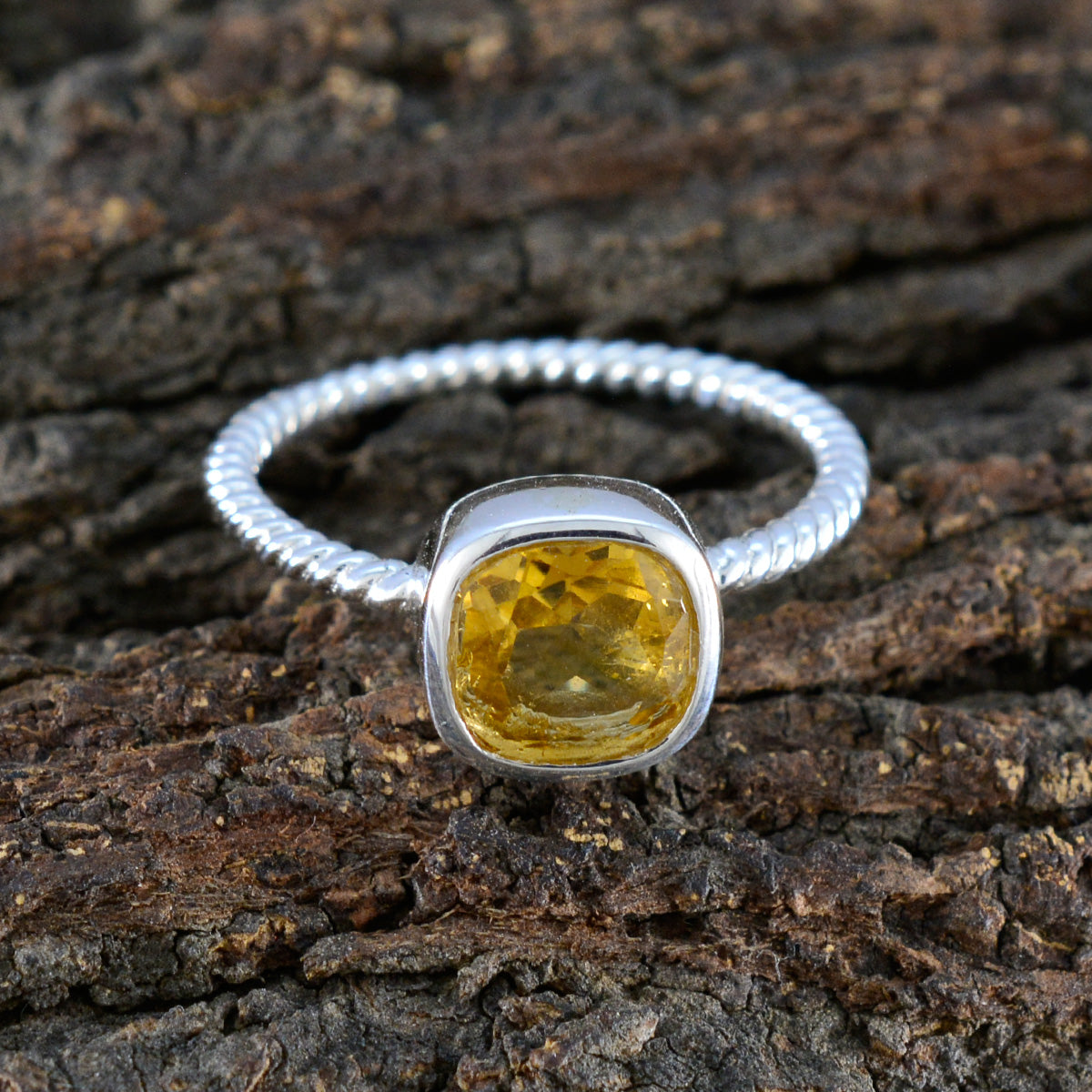 Citrine Solitaire Korean 92.5 Silver Yellow Gemstone Dainty Luxurious Ring Jewelry