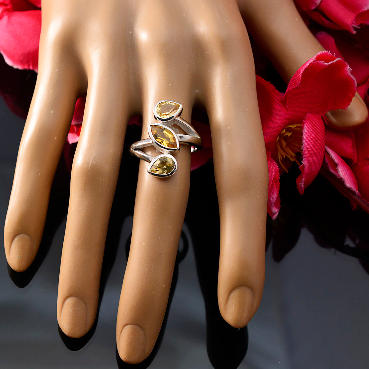 Citrine Trilogy African Silver Yellow Gems Mid weight Signet Ring Jewellery