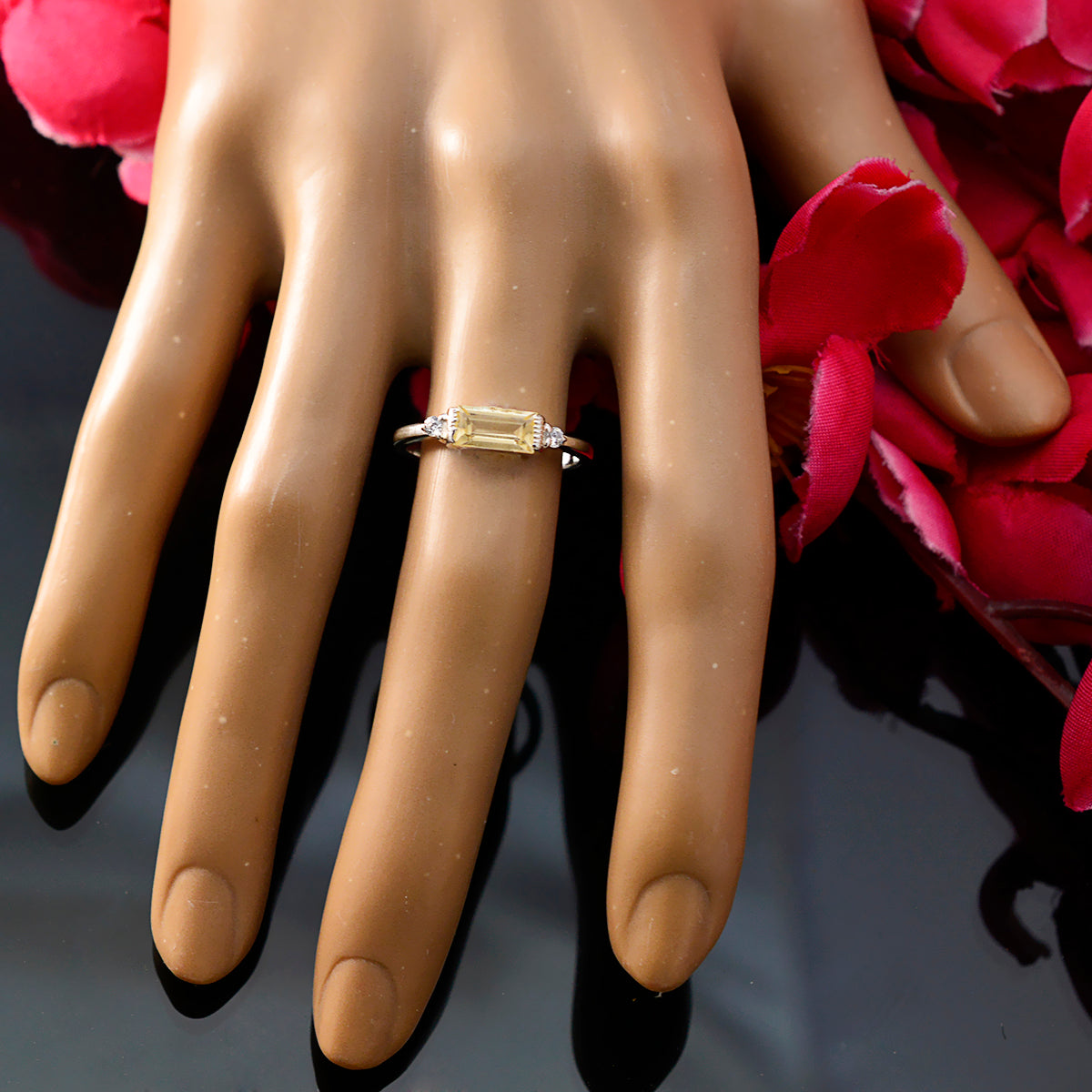 Citrine Halo American 925 Silver Yellow Gemstones Delicate Graceful Ring Jewellery