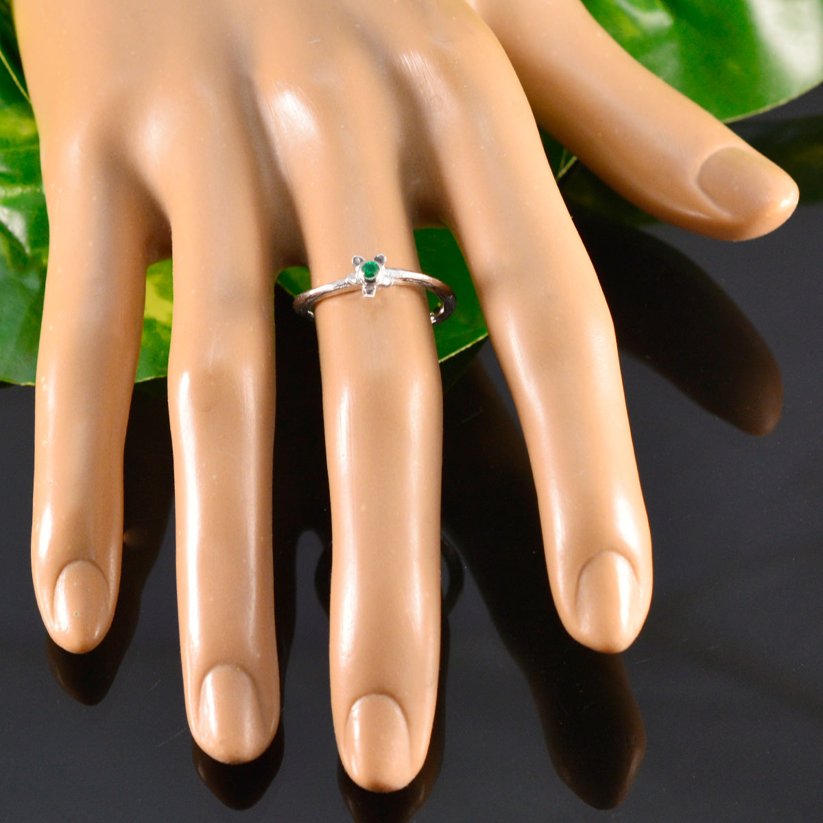 Emerald CZ Solitaire Korean 925 Sterling Silver Green Gems Dainty Graceful Ring Jewelry