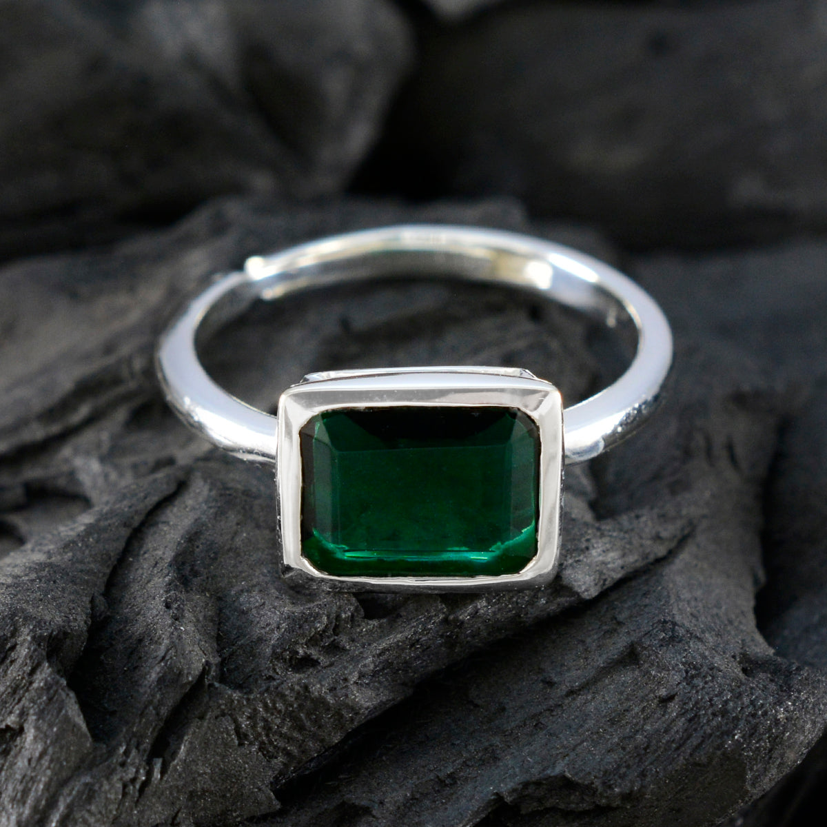 Emerald CZ Solitaire Turkish 92.5 Silver Green Gemstones Delicate Luxurious Ring Jewellery