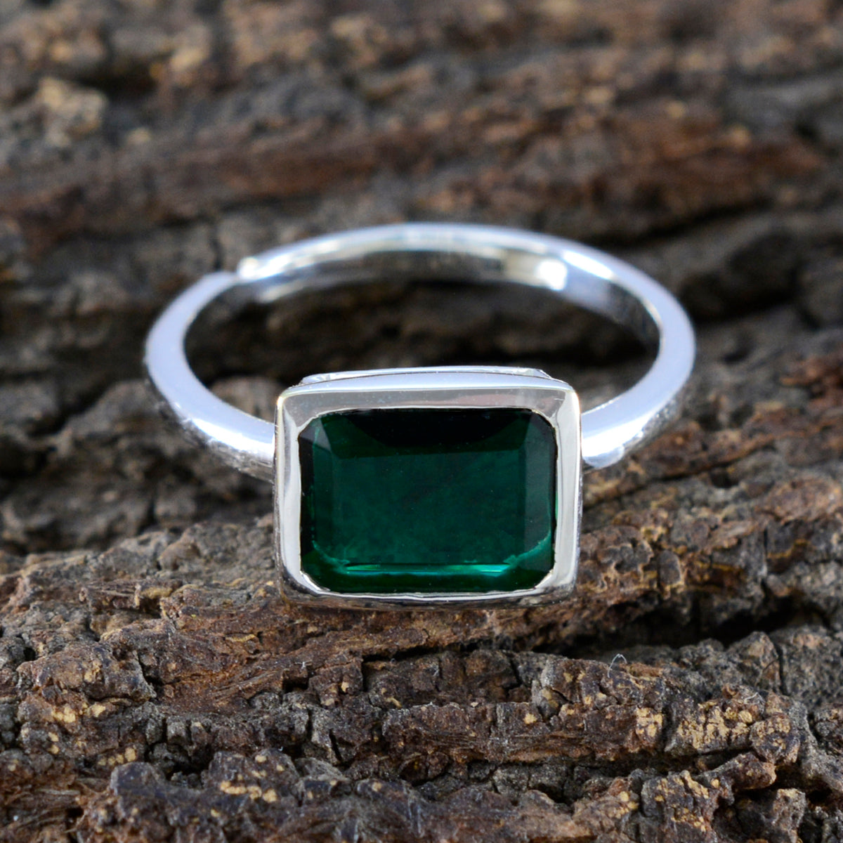 Emerald CZ Solitaire Turkish 92.5 Silver Green Gemstones Delicate Luxurious Ring Jewellery