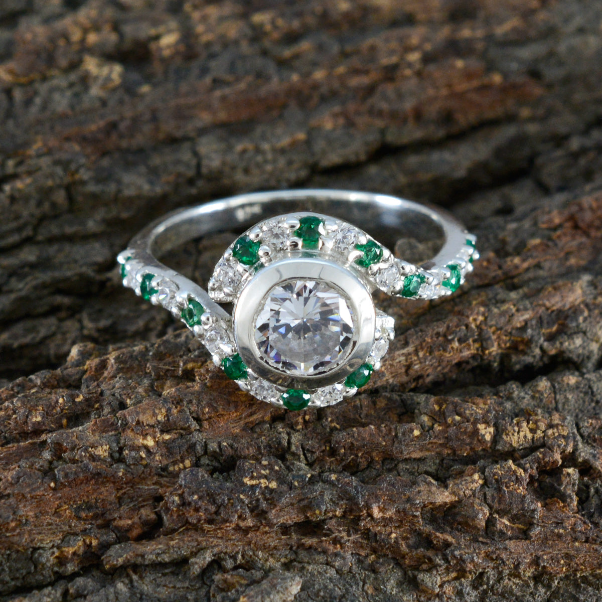 Emerald CZ multiple Korean Sterling Silver Green Gemstones Whisper thin Sophisticated Ring Jewellery