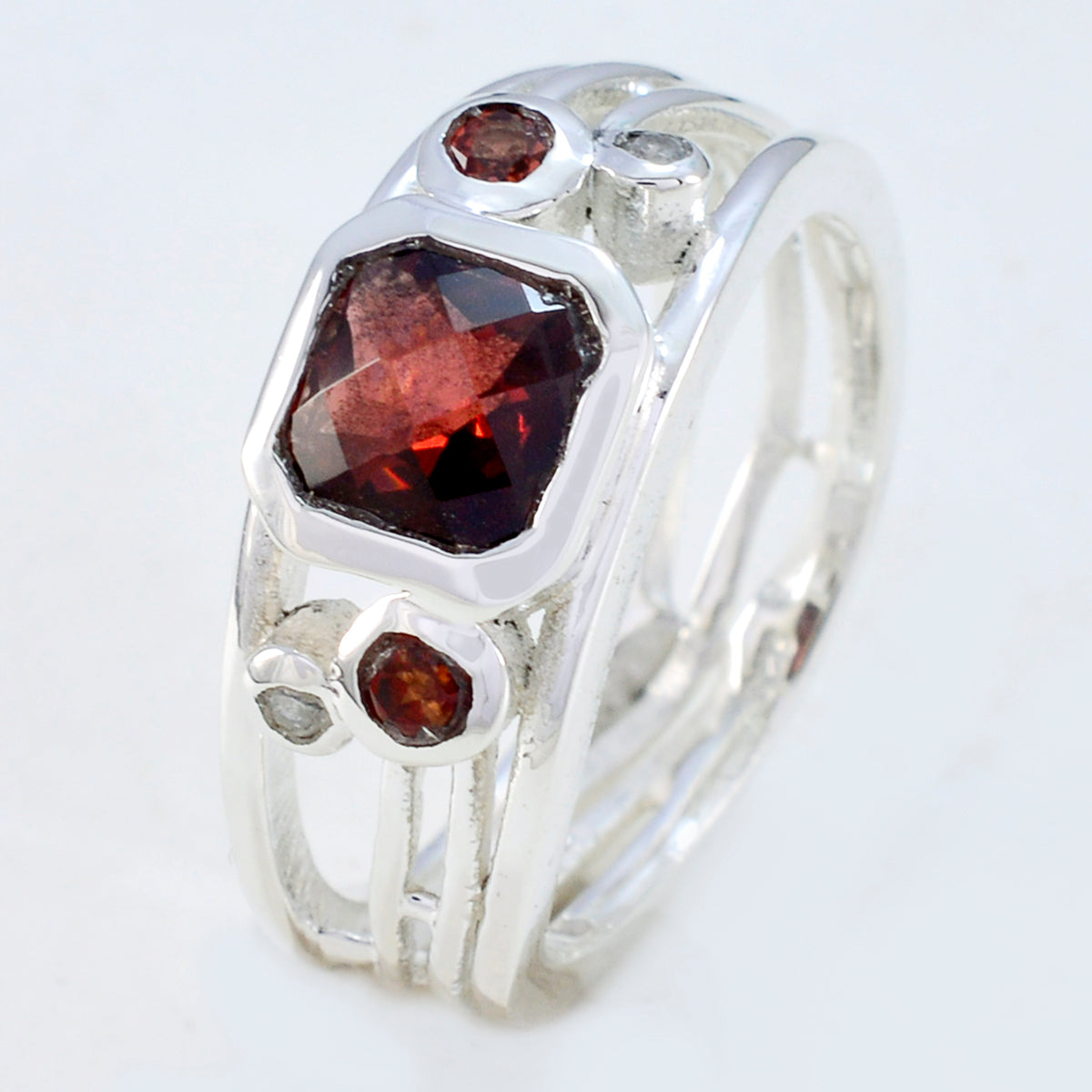 Garnet Trilogy German 92.5 Silver Red Gems Classic Fairytale Ring Jewelry Secondary image