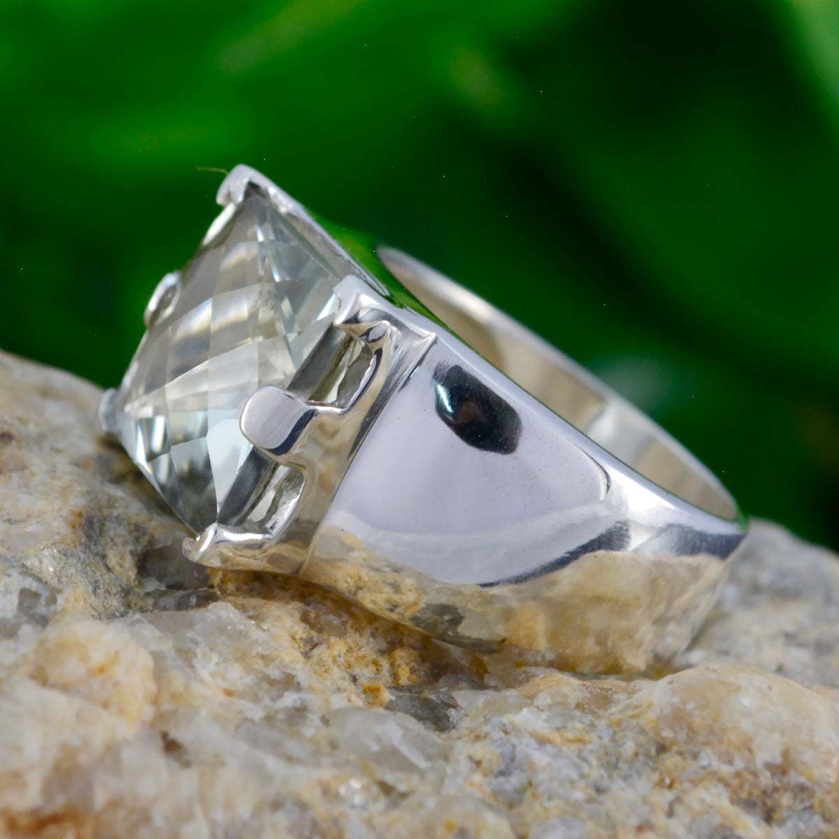 Green Amethyst Solitaire German Silver Green Gems Edgy Signet Ring Jewelry