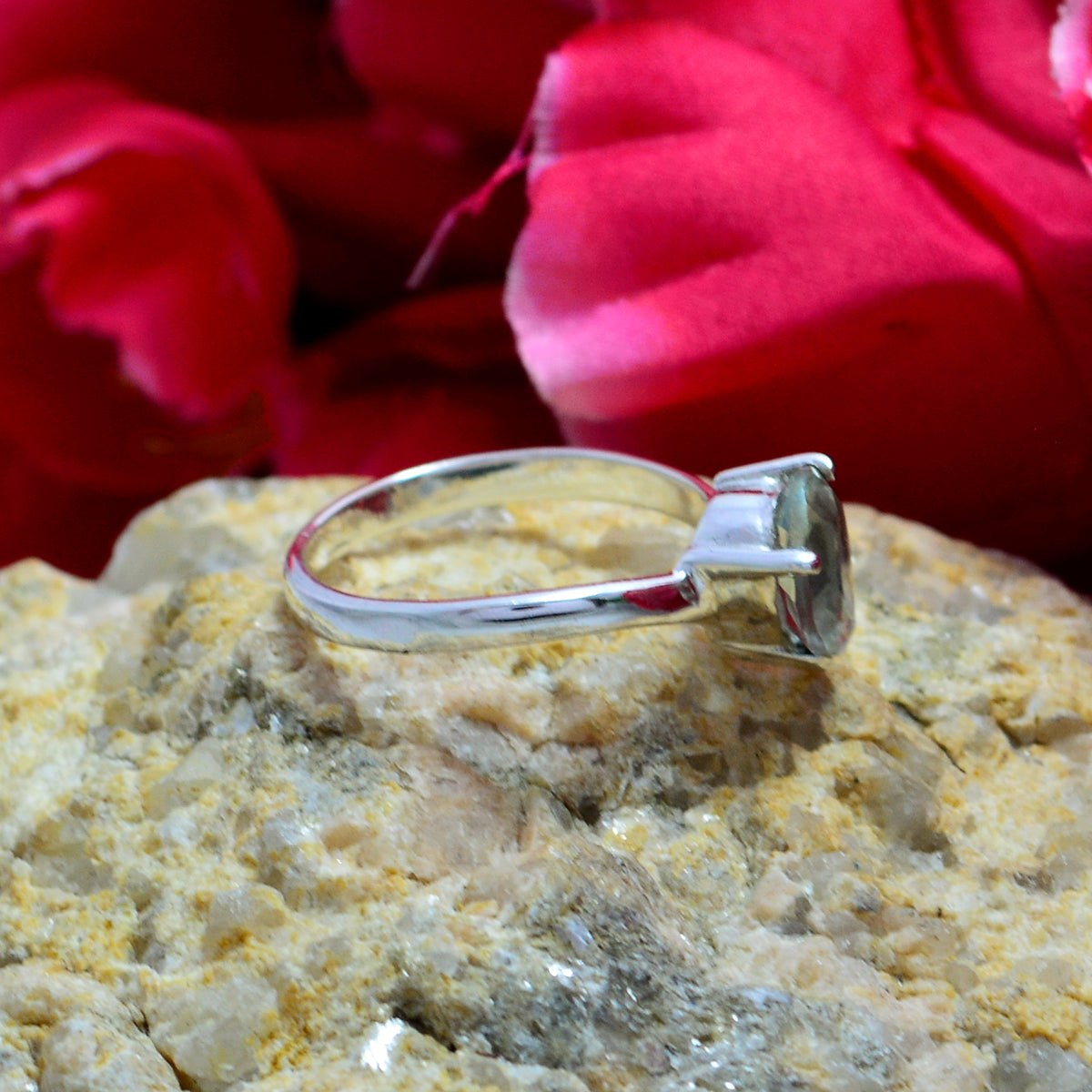 Green Amethyst Solitaire American 925 Sterling Silver Green Gemstone Delicate Feminine Ring Jewellery