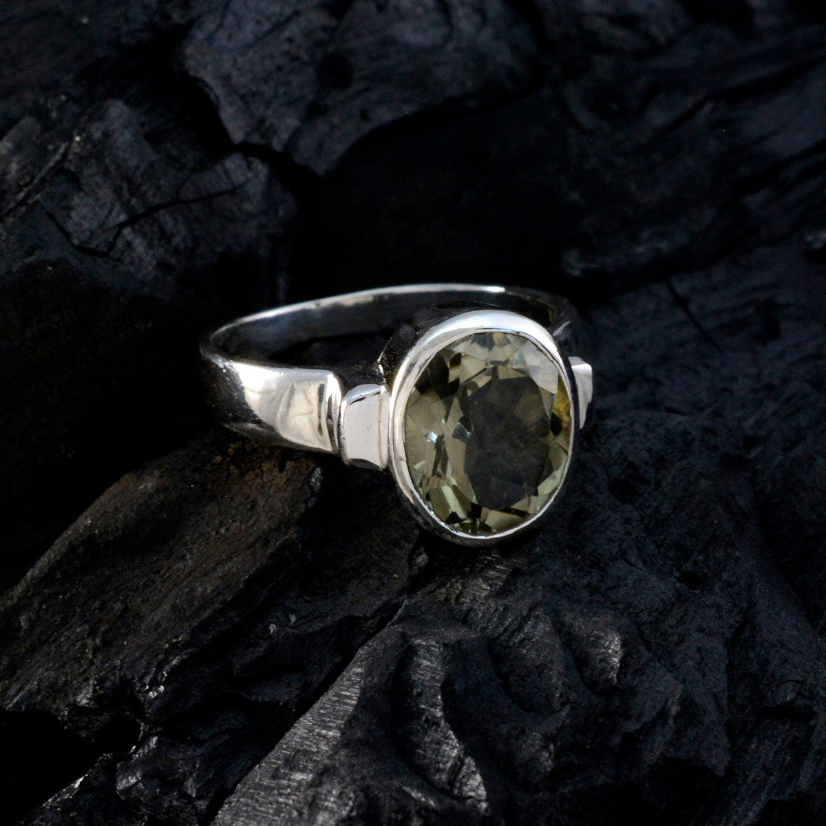 Green Amethyst Solitaire Moroccan Sterling Silver Green Gems Classic Glamorous Ring Jewelry