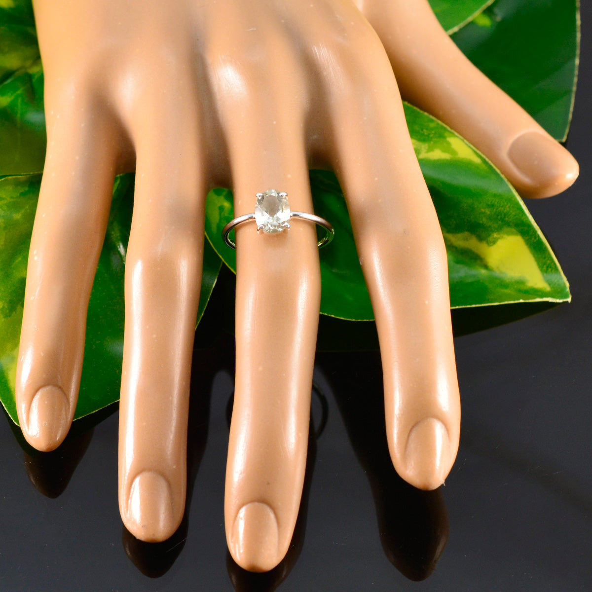 Green Amethyst Solitaire Korean 925 Silver Green Gems Elegant  Glamorous Ring Jewelry