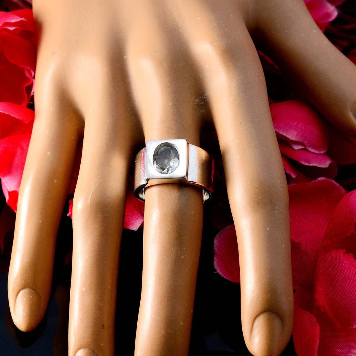 Green Amethyst Solitaire Spanish 925 Silver Green Gemstones Edgy Armor Ring Jewellery