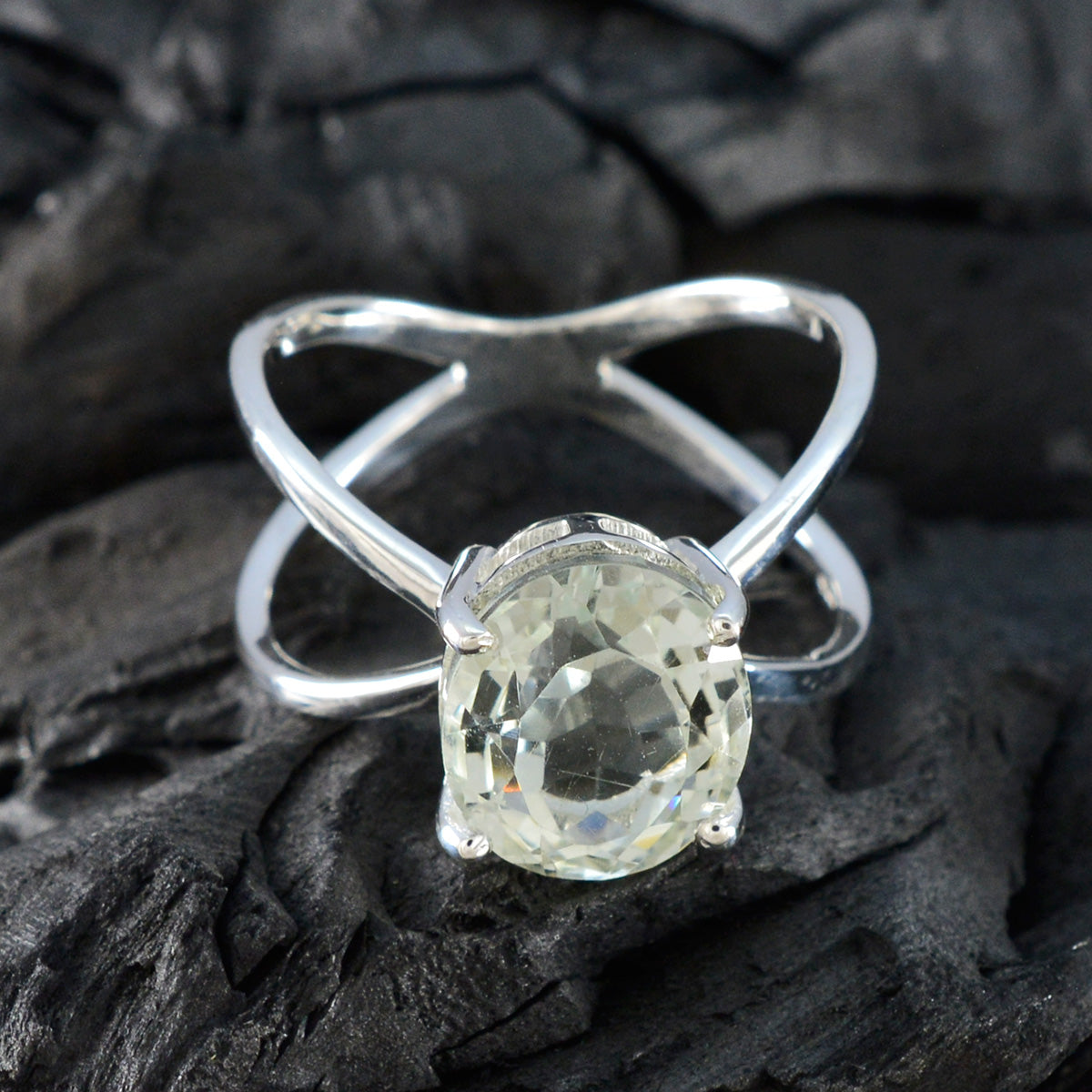 Green Amethyst Solitaire French 925 Silver Green Gemstones Tiny Abstract Ring Jewellery