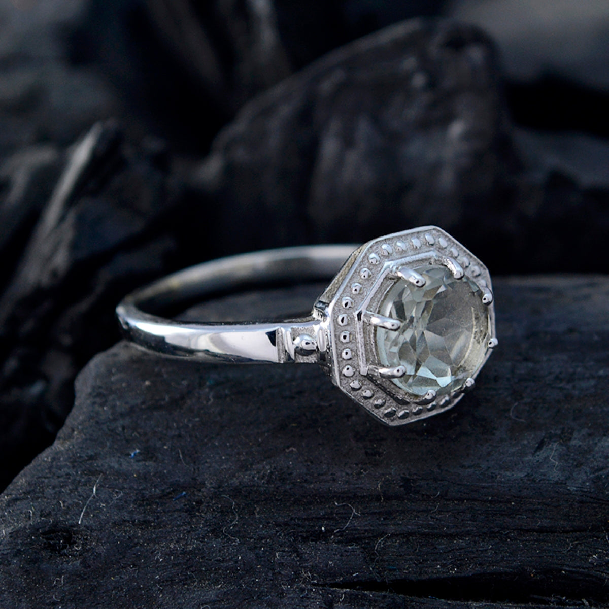 Green Amethyst Solitaire Japanese 925 Silver Green Gems Whisper thin Sophisticated Ring Jewellery