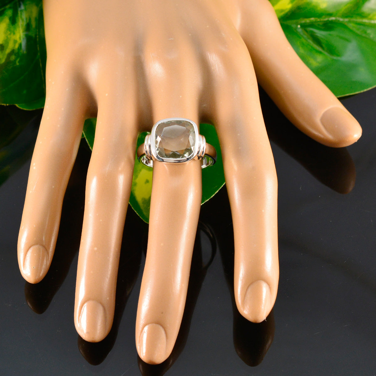 Green Amethyst Solitaire French 925 Sterling Silver Green Gemstones Eye catching Signet Ring Jewelry