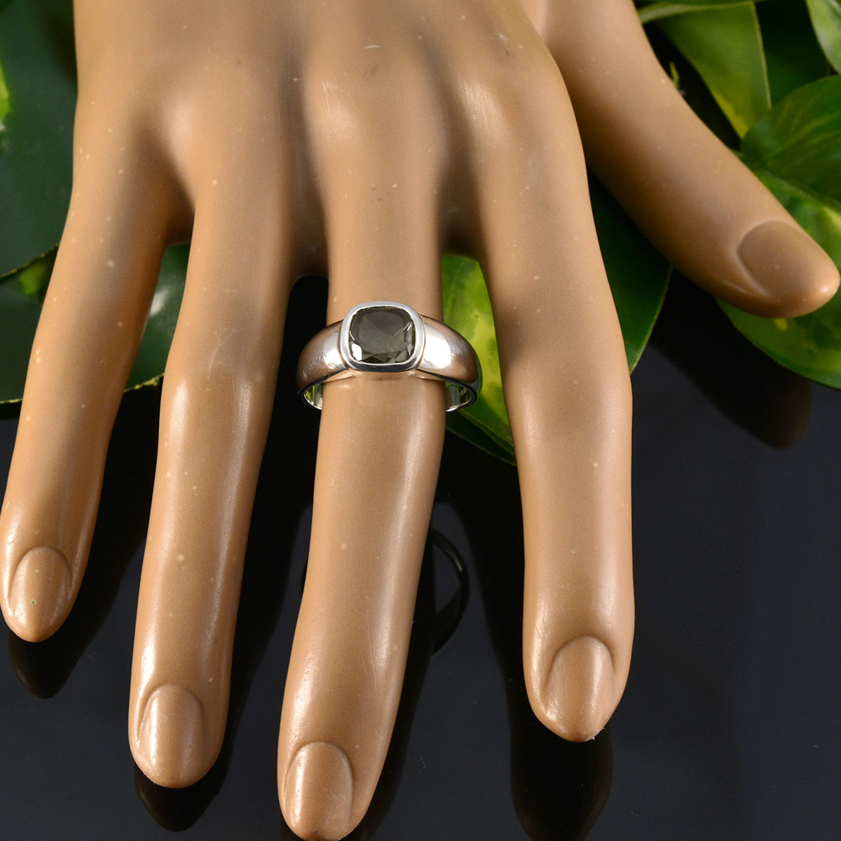 Green Amethyst Solitaire African 92.5 Silver Green Gems Tiny Artisan Ring Jewellery