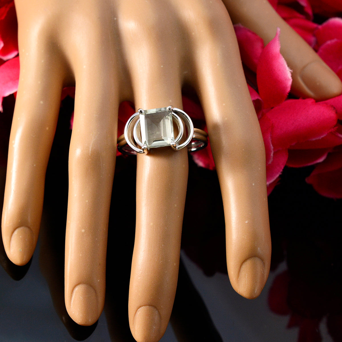 Green Amethyst Solitaire Indian Sterling Silver Green Gems Eye catching Trendy Ring Jewelry