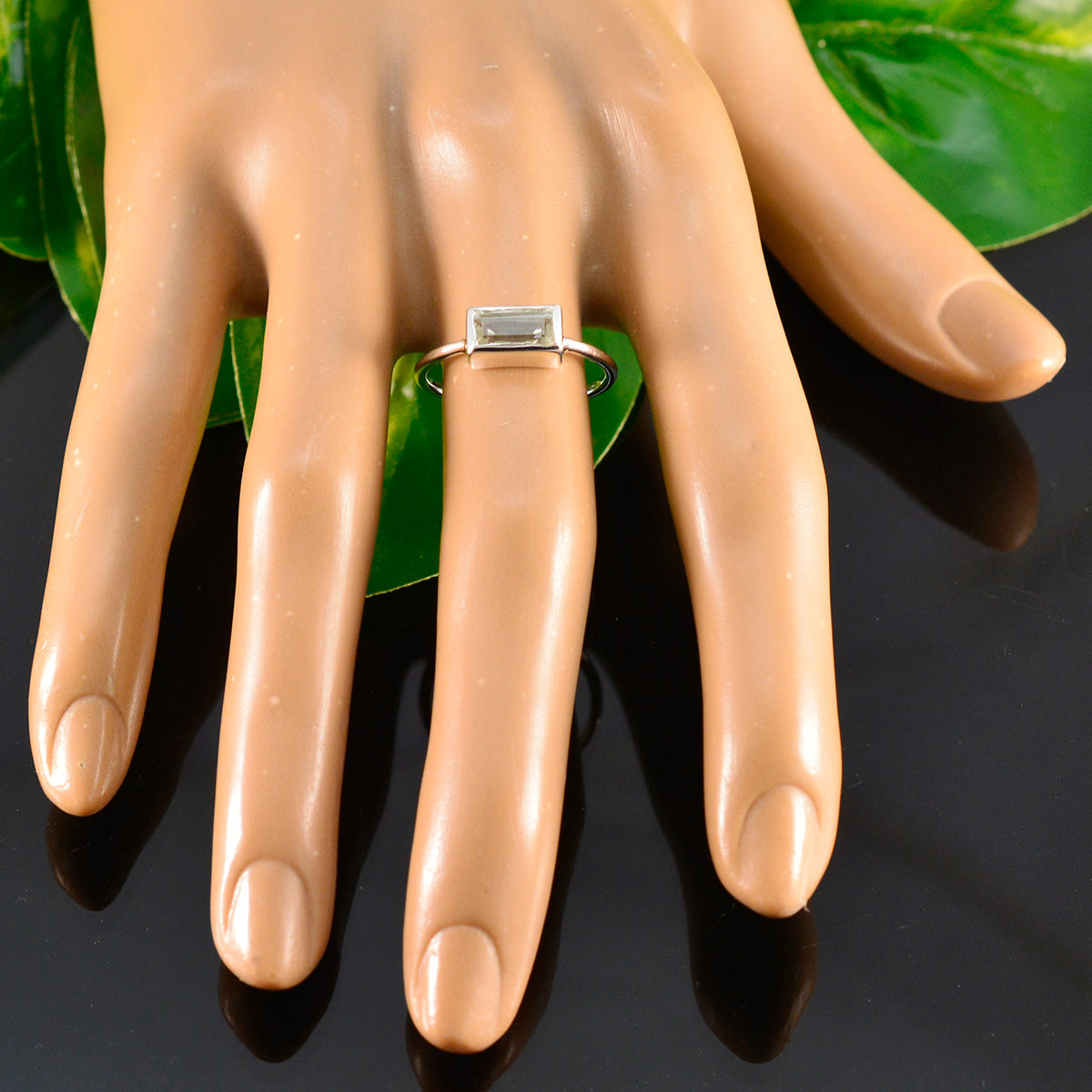 Green Amethyst Solitaire Japanese 92.5 Silver Green Gemstones Delicate Abstract Ring Jewellery