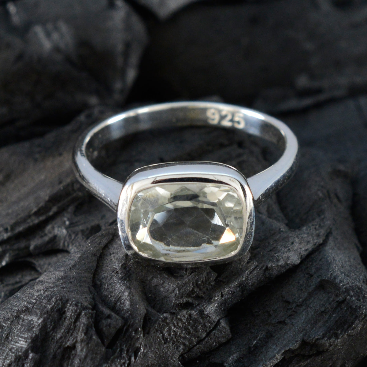 Green Amethyst Solitaire African 925 Silver Green Gemstones Slim Graceful Ring Jewellery