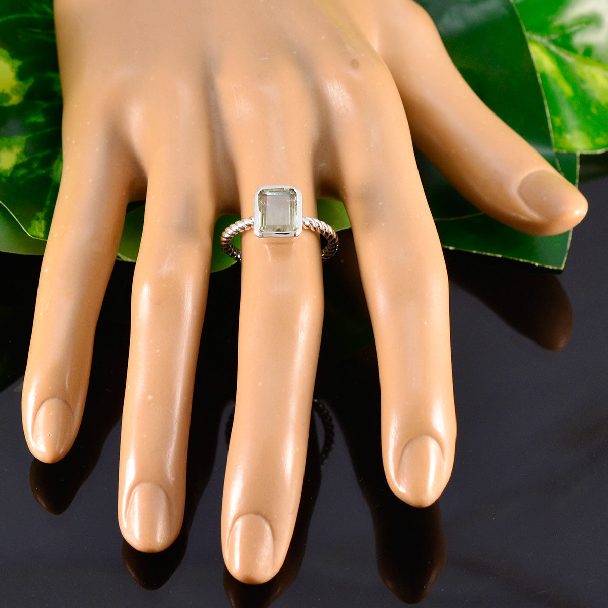 Green Amethyst Solitaire Egyptian Silver Green Gemstones Featherlight Modern Ring Jewellery