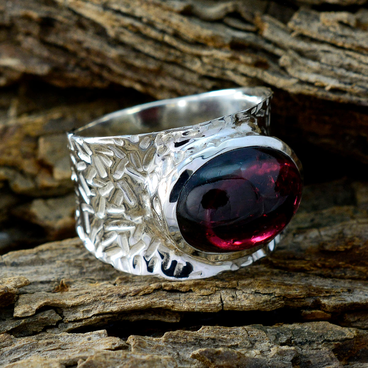 Garnet Solitaire Russian Silver Red Gemstone Essential  engravings Ring Jewelry