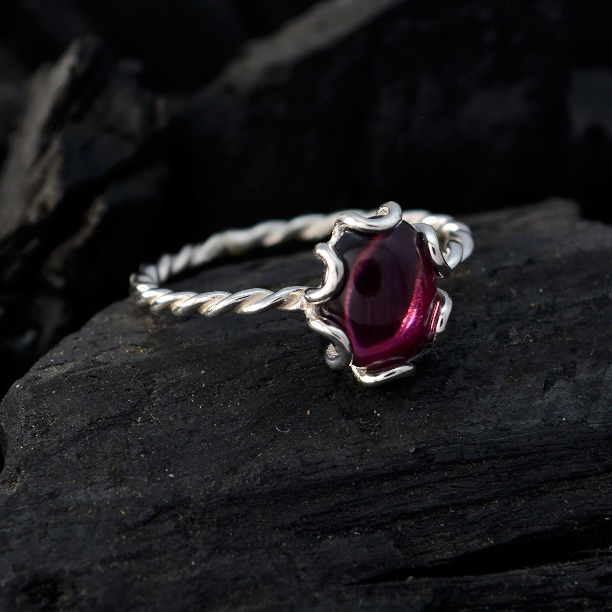 Garnet Solitaire American Silver Red Gems Elegant  Twist Ring Jewelry