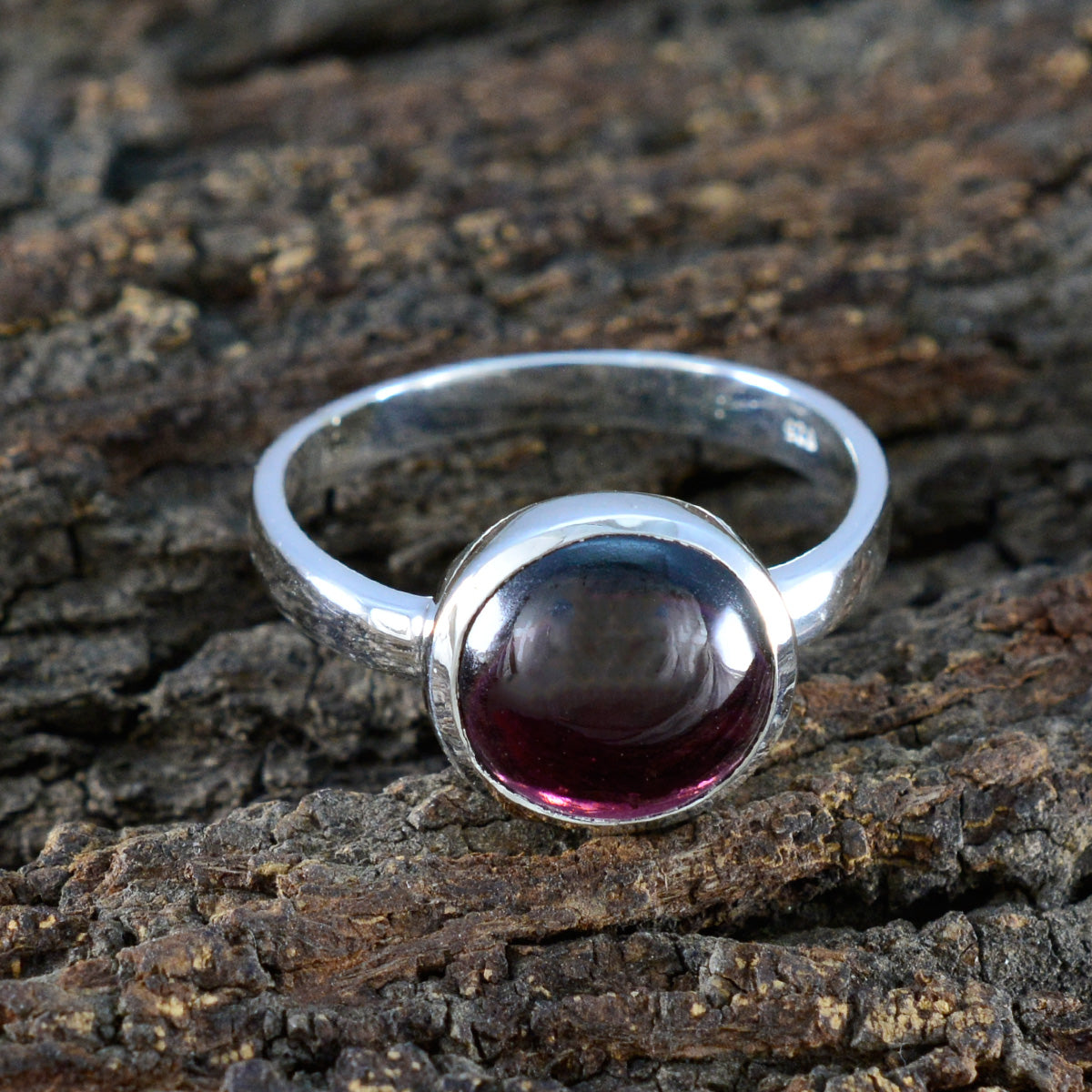 Garnet Solitaire Moroccan 92.5 Silver Red Gemstone Slim Contemporary Ring Jewellery