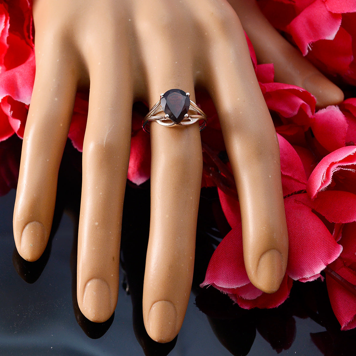 Garnet Solitaire Korean 92.5 Silver Red Gemstone Dainty Engagement Ring Jewellery