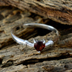 Garnet Solitaire American 92.5 Silver Red Gemstones Delicate Graceful Ring Jewellery