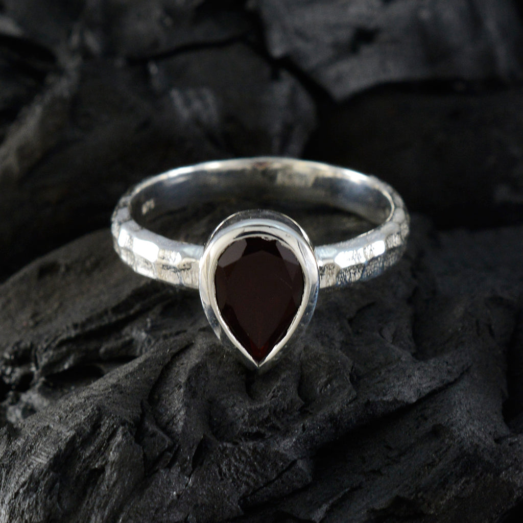 Garnet Solitaire French 92.5 Silver Red Gemstone Featherlight Glamorous Ring Jewelry