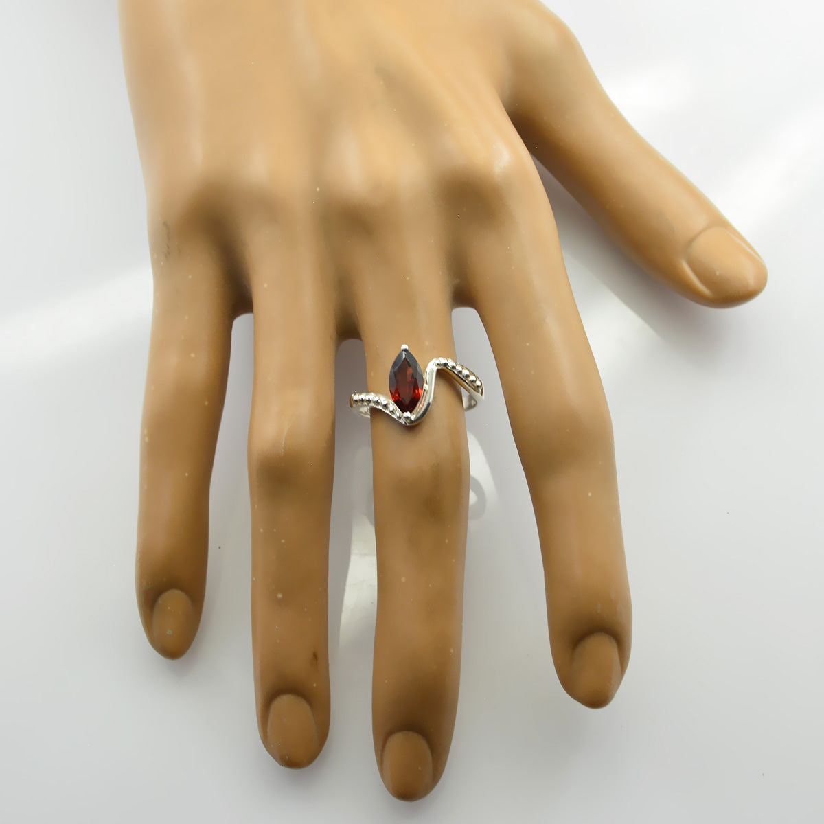 Garnet Solitaire Japanese Sterling Silver Red Gemstones Whisper thin Contemporary Ring Jewellery