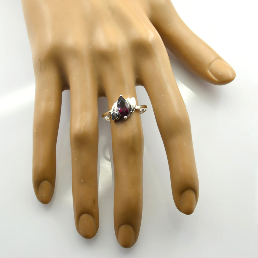 Garnet Solitaire Indian 925 Silver Red Gemstones Tiny Modern Ring Jewelry