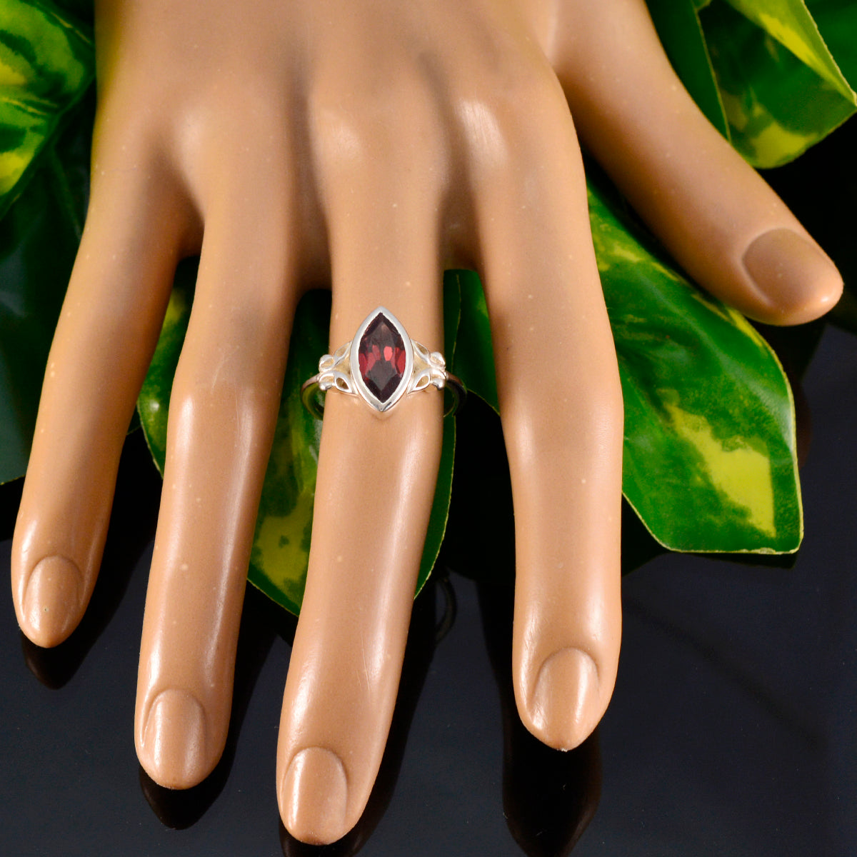 Garnet Solitaire Turkish 925 Silver Red Gems Whisper thin Claddagh Ring Jewelry