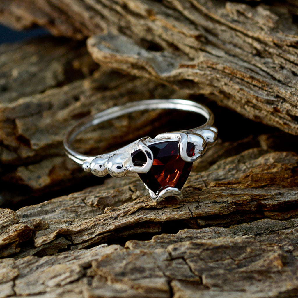 Garnet Solitaire Russian Silver Red Gemstone Delicate Rope Wire Ring Jewellery