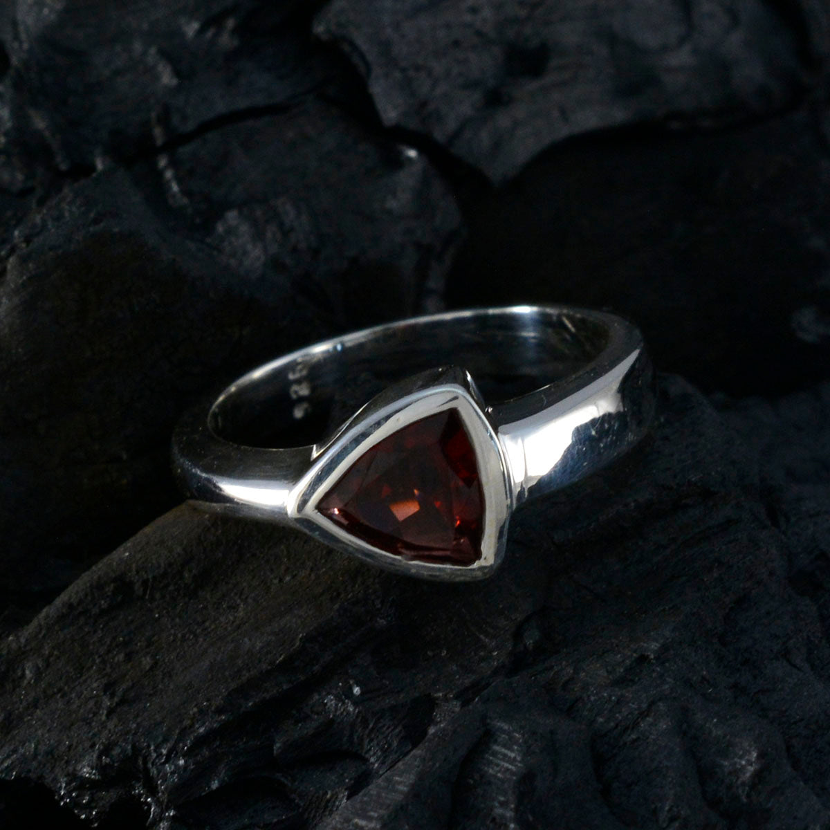 Garnet Solitaire Turkish 925 Sterling Silver Red Gemstones Tiny Geometric Ring Jewellery