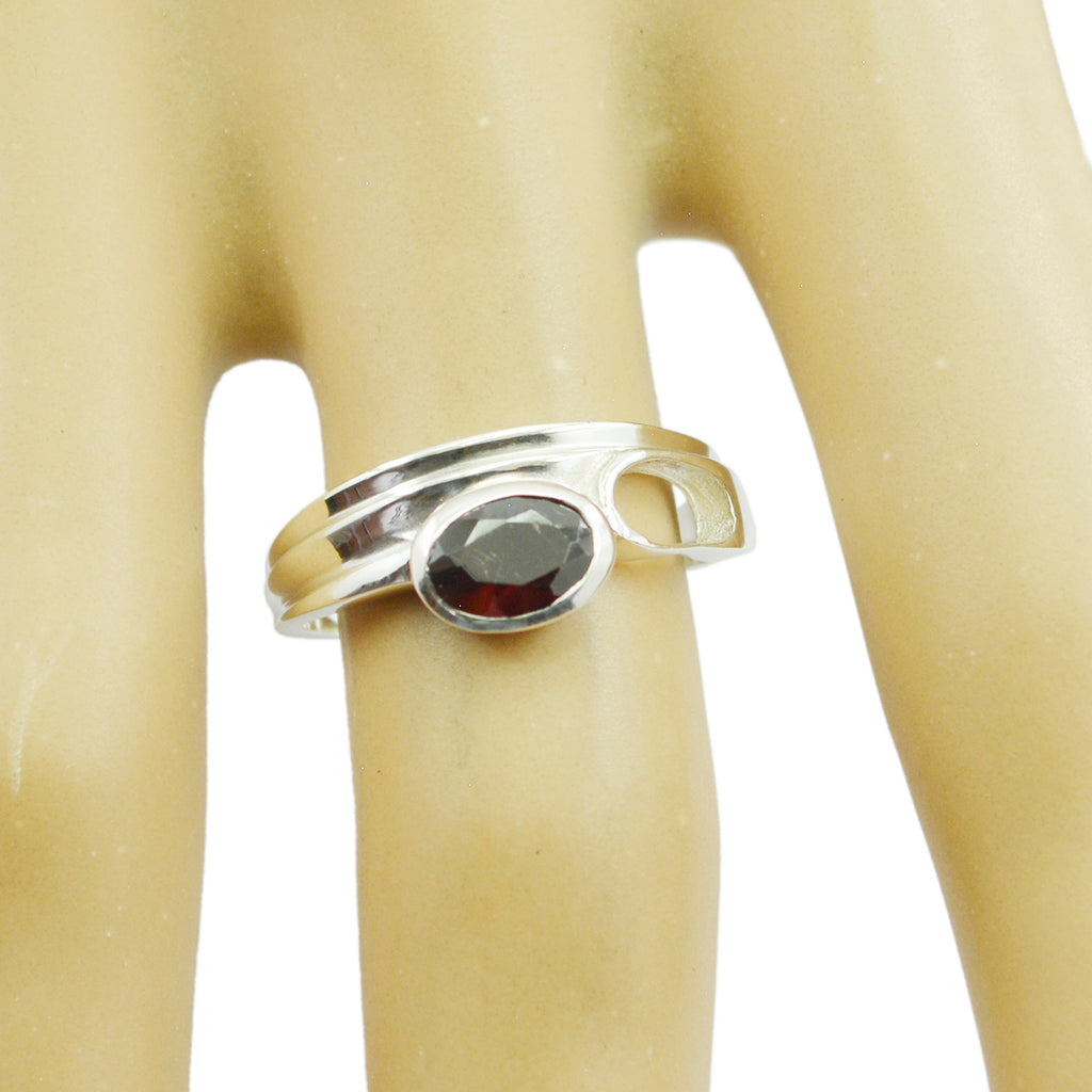 Garnet Solitaire German Silver Red Gemstone Featherlight Boho Ring Jewellery