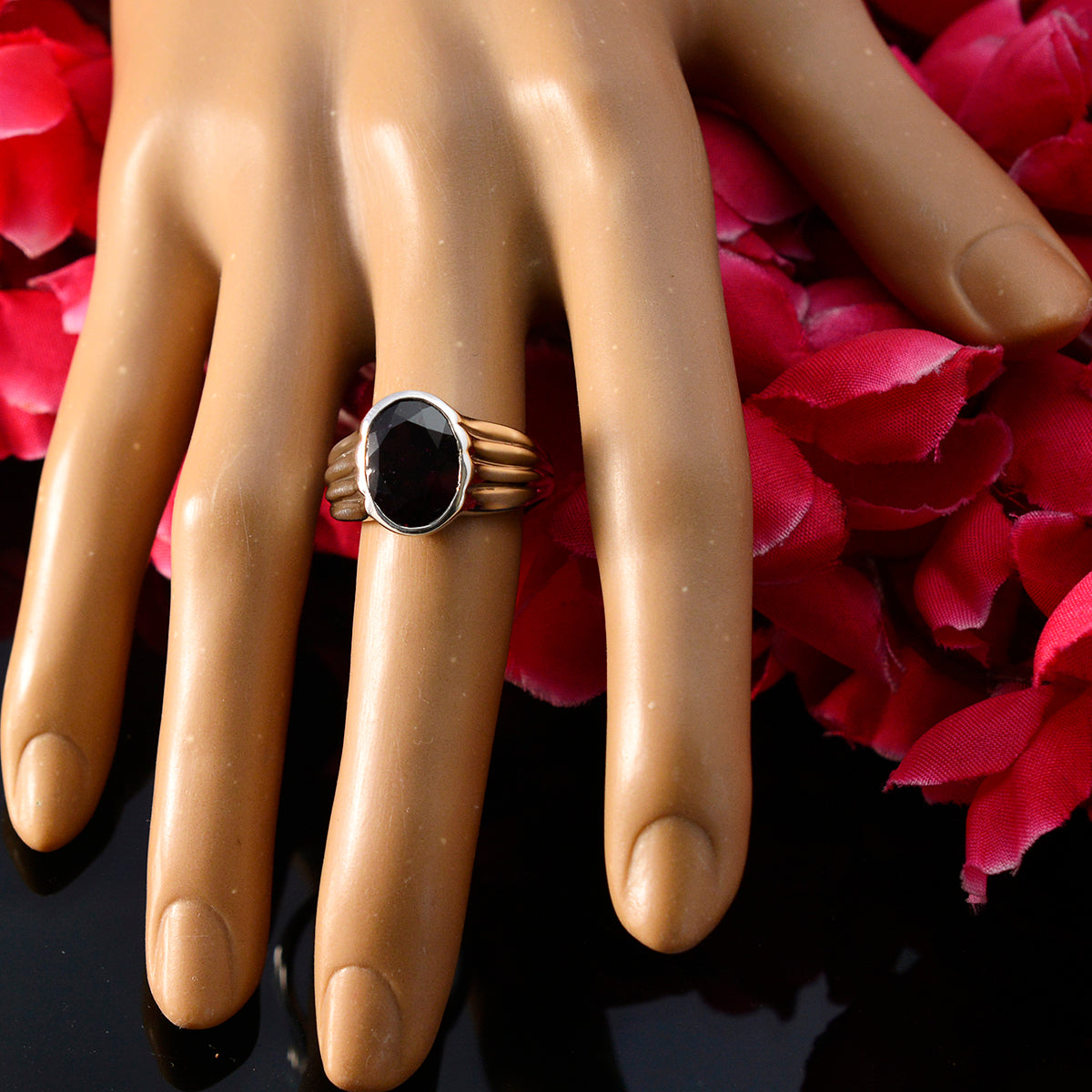 Garnet Solitaire Egyptian Silver Red Gemstone Eye catching propsel Ring Jewelry