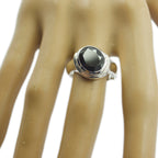 Garnet Solitaire French 925 Silver Red Gemstones Mid weight Glamorous Ring Jewellery