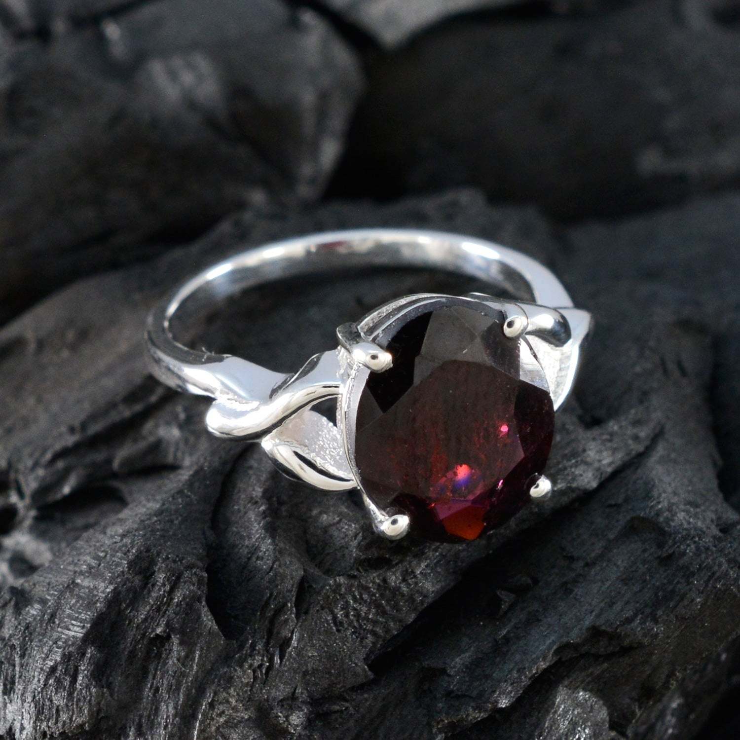 Granat Solitär Indischer 92,5 Silber Rote Edelsteine Federleichter Kunsthandwerker Ring Schmuck