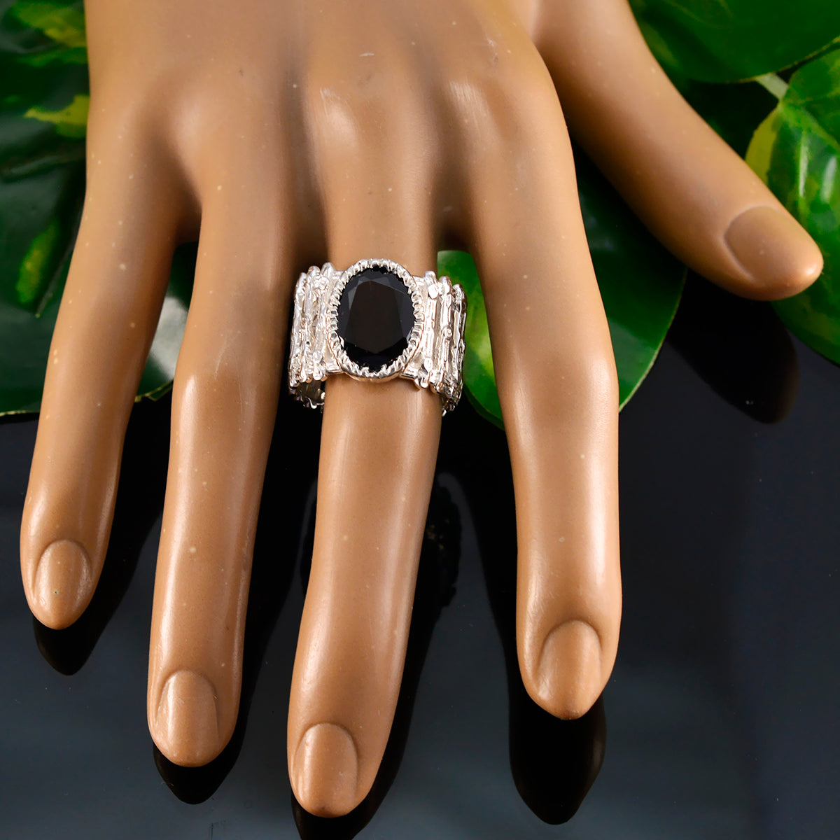 Garnet Solitaire African 925 Silver Red Gemstones Edgy Armor Band Jewellery