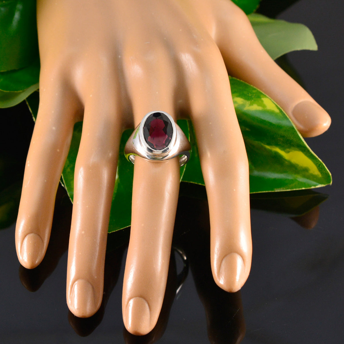 Garnet Solitaire French 92.5 Silver Red Gemstones Versatile Heritage Ring Jewellery